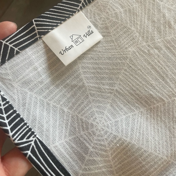 URBAN VILLA HALLOWEEN BLK/WHITE SPIDER WEB DESIGN 3 PACK KITCHEN TOWELS SET NEW - Picture 7 of 10